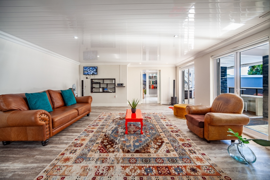 5 Bedroom Property for Sale in Milnerton Central Western Cape